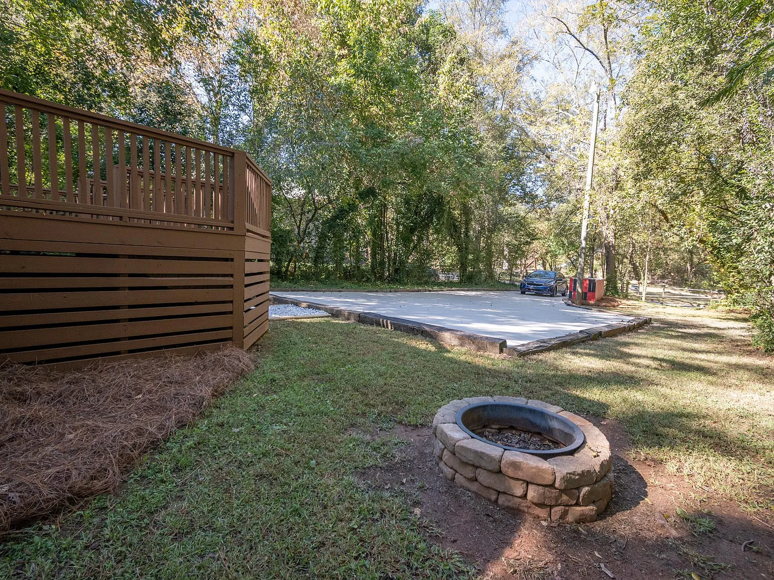 5 bed, 2100 sqft, $3,500 — Photo 4