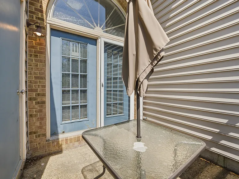 1001 Saint Andrews Way #B — Photo 23
