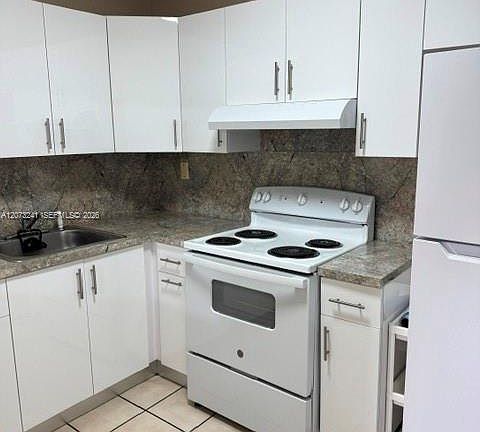 2nd image of 13351 SW 17th Ln #37