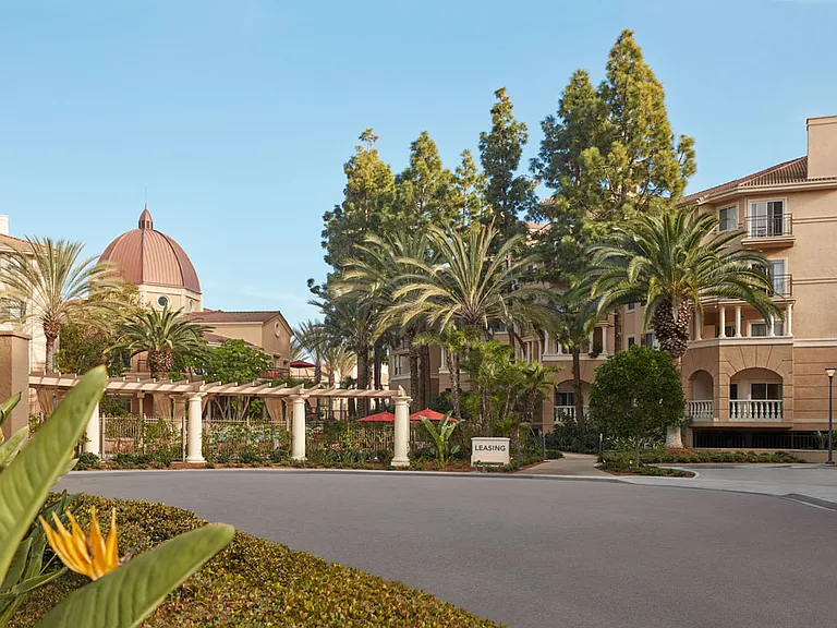 The Villas of Renaissance — Photo 9