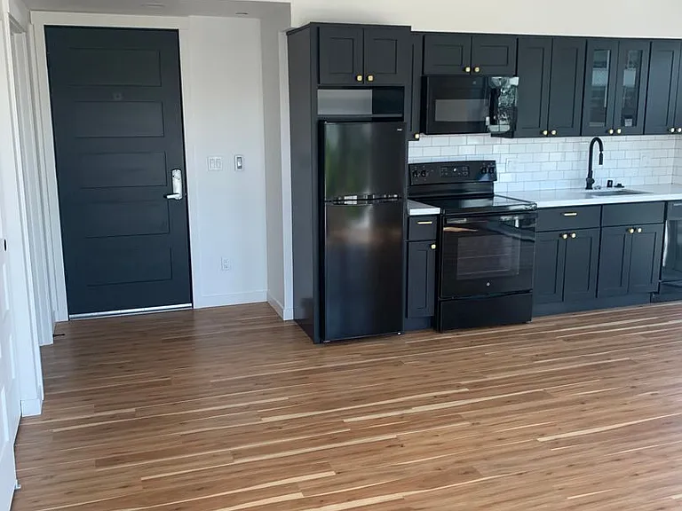 Woodworth Apartments | Vibrant & Luxurious Living in Capitol Hill — Photo 55