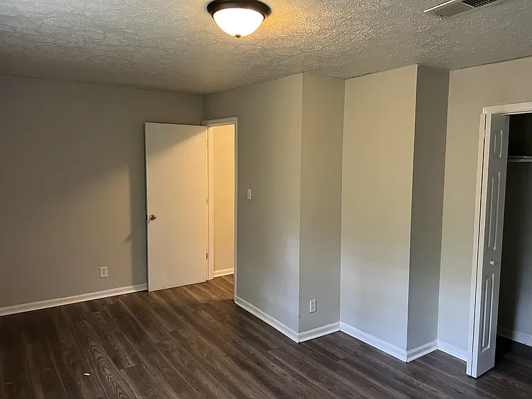 390 Cowan St #394 — Photo 23