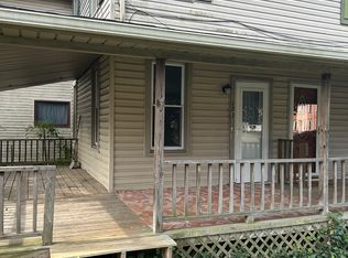 123 S 5th St #123, Lehighton, PA 18235