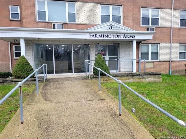 70 Farmington Avenue #3A, New London, CT 06320