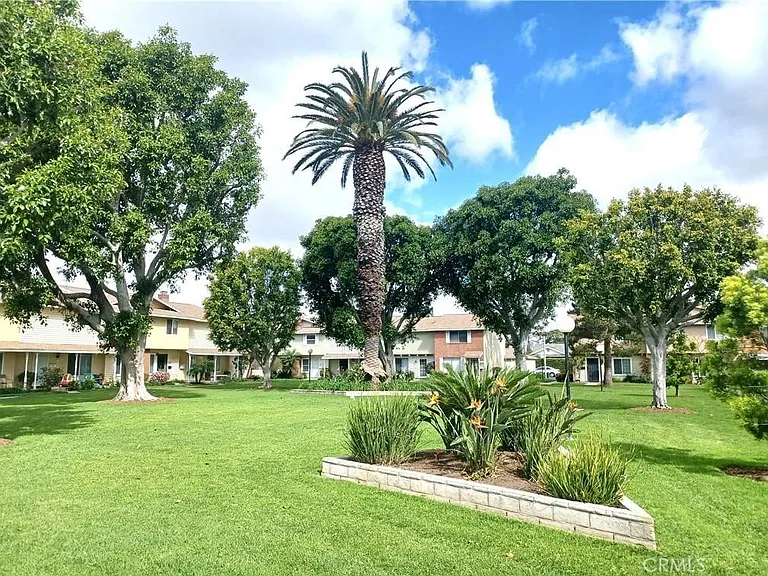 11820 Gloxinia Ave — Photo 30