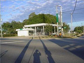 2nd image of 510 N Ferdon Blvd