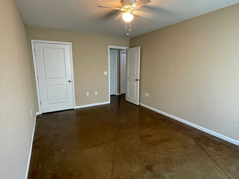 203 Tyler St #D — Photo 7