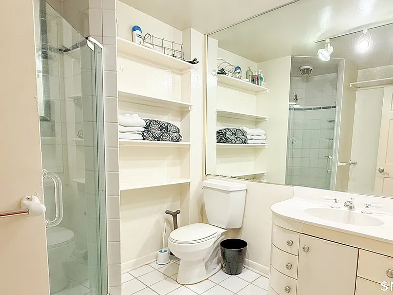 58 Capitol Ave #1 — Photo 6