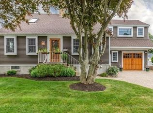 38 Ocean Ave, Marblehead, MA 01945