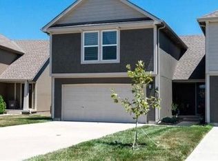 5005 N 141st Ln, Basehor, KS 66007