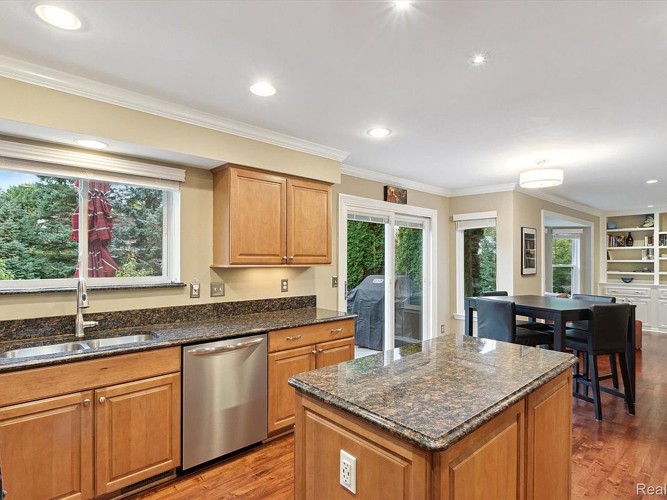 1107 Mountainside Dr, photo 23