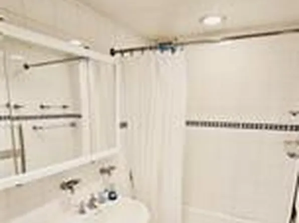 1237 Avenue Z image 11 of 17