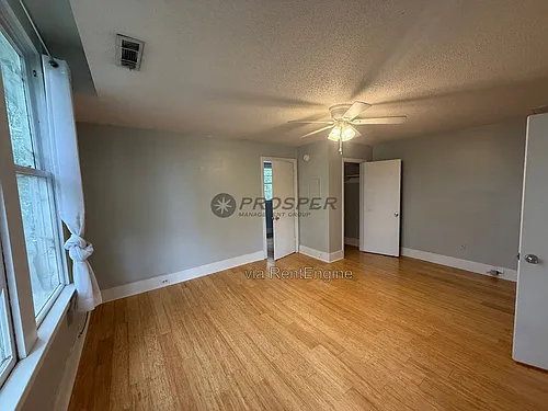 221 Congress St #3 Photo 1