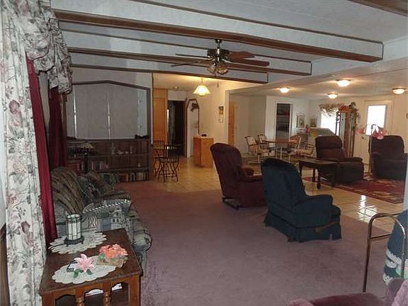 4th image of 109 Buena Vista St