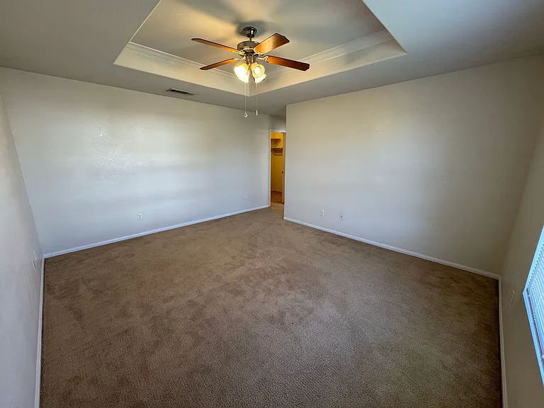 6600 Taree Loop — Photo 16