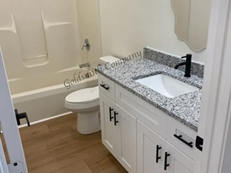 211A Hillandale Rd — Photo 6