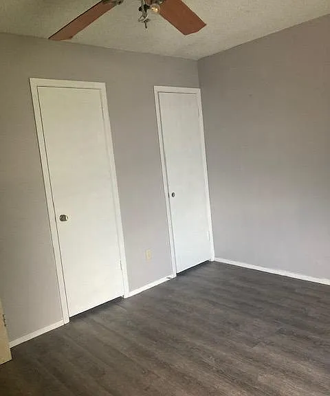 1012 Pleasant Valley Ln — Photo 6