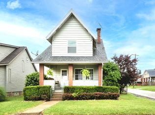 800 Jefferson Ave, Natrona Heights, PA