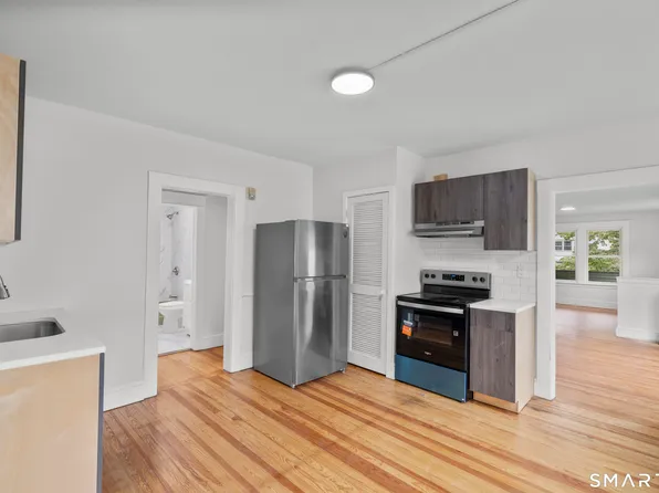 37 Gridley St, Bristol, CT