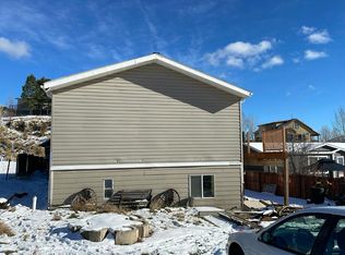 121 N 1st St, Bearcreek, MT 59007