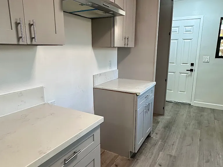6007 Linden Ave — Photo 5