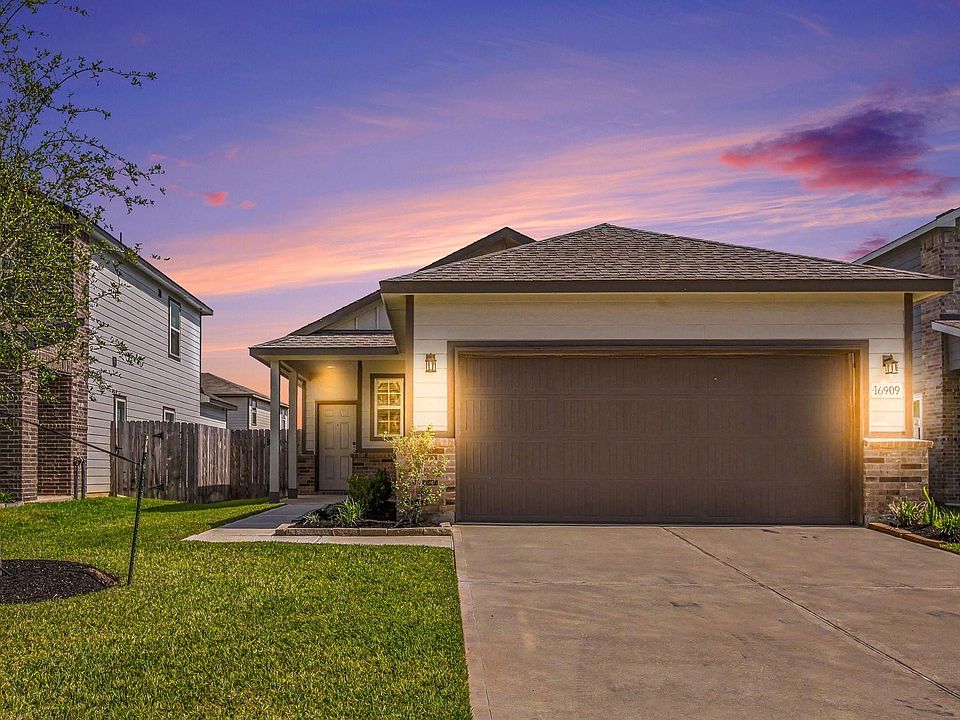 1st image of 16909 Needlepoint Dr