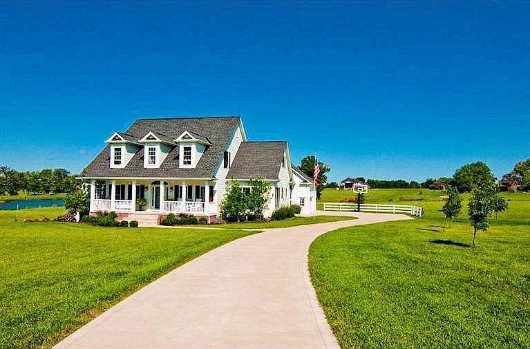1st image of 23430 Chapel Thorne Dr