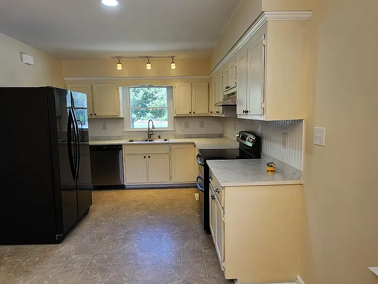 9311 Cattail Rd — Photo 5