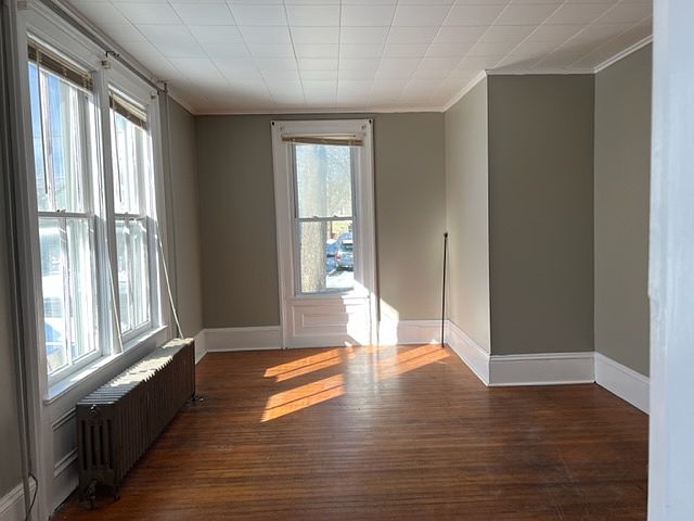 1st image of 23 Lincoln Ave #2