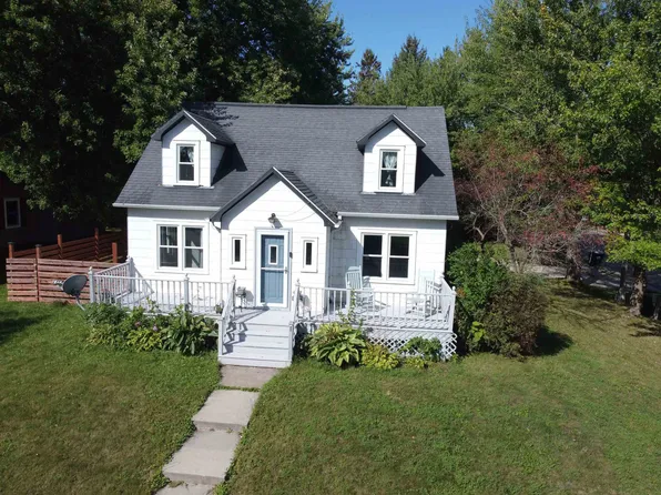1 Madden St, Mauston, WI 53948
