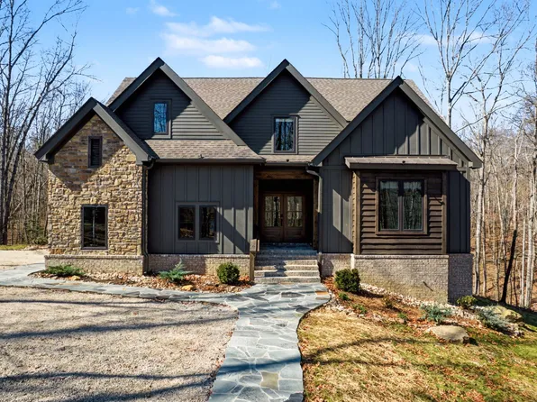 1863 Lake Louisa Loop, Sewanee, TN 37375