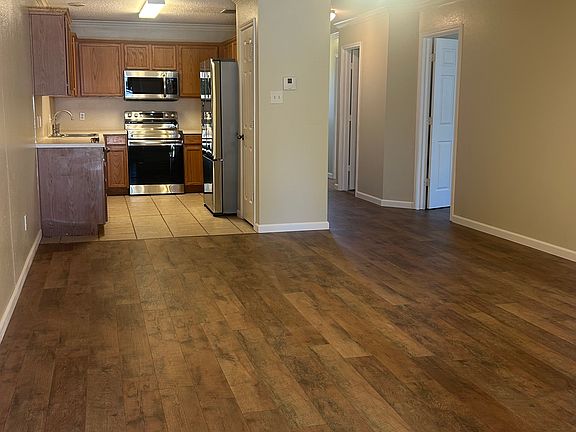 2nd image of 801 N Evanston Ave APT B
