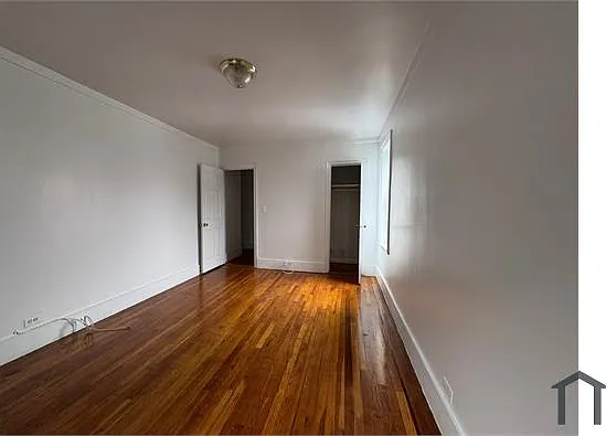 1 bed, 700 sqft, $2,200 — Photo 2
