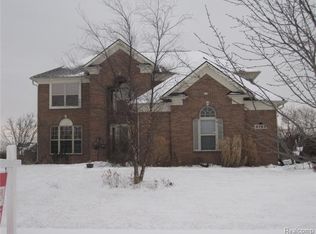 9193 Potterville Dr, Willis, MI 48191