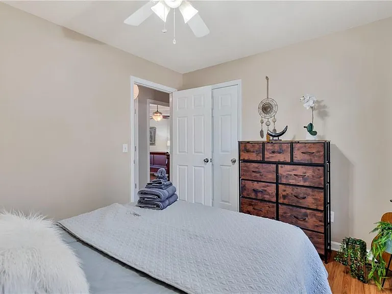 1319 Towne Harbor Trl — Photo 24