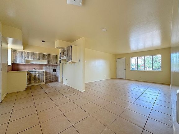 5th image of 5741 Arrowhead Dr