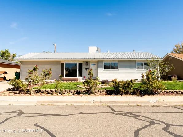 1404 Camina Entrada, Farmington, NM 87401