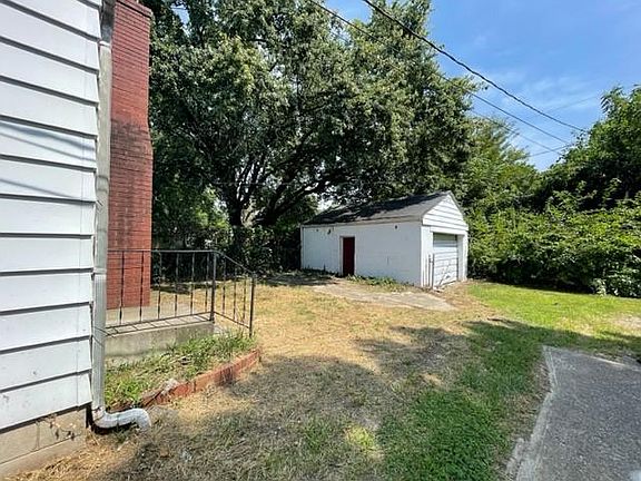 3rd image of 500 S Weyant Ave