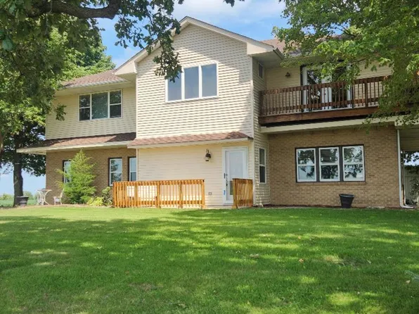 10856 Howison Rd, Waterman, IL 60556