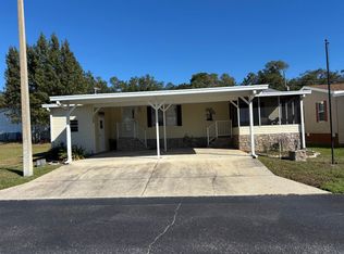 5045 El Adobe Dr, Leesburg, FL 34748