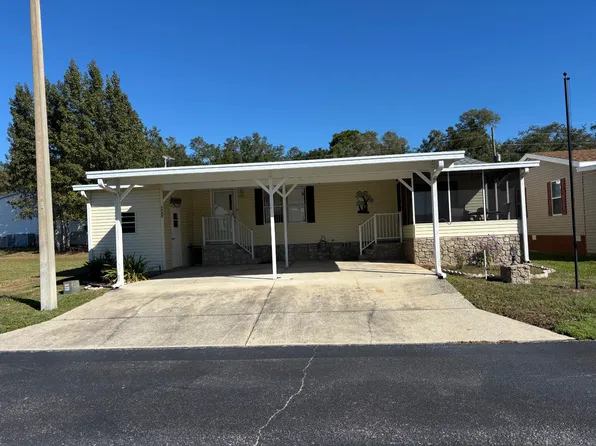 5045 El Adobe Dr, Leesburg, FL 34748