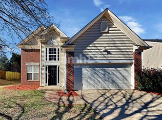 3 Joggins Dr, Simpsonville, SC 29681
