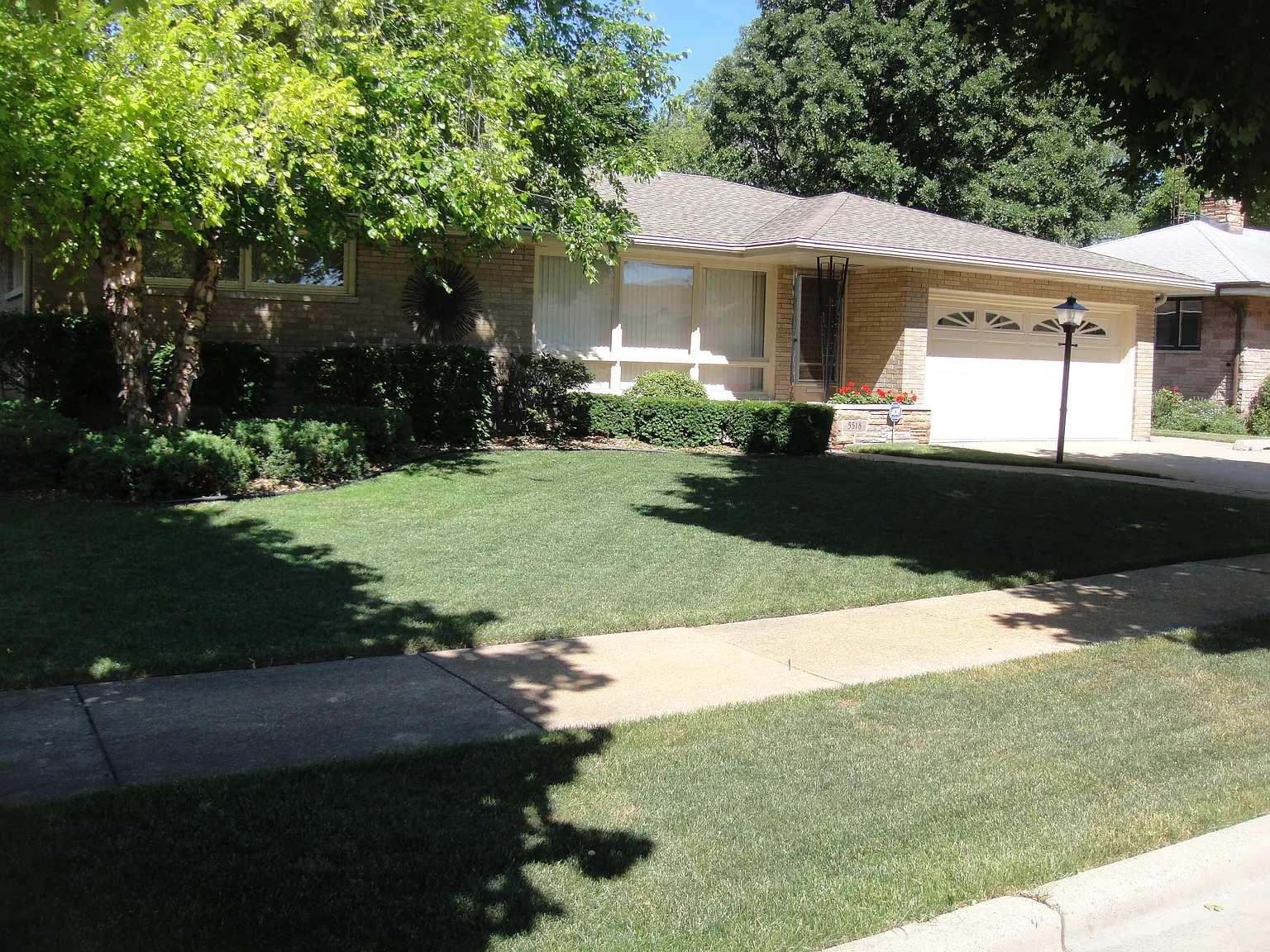 5518 46th Ave photo 1