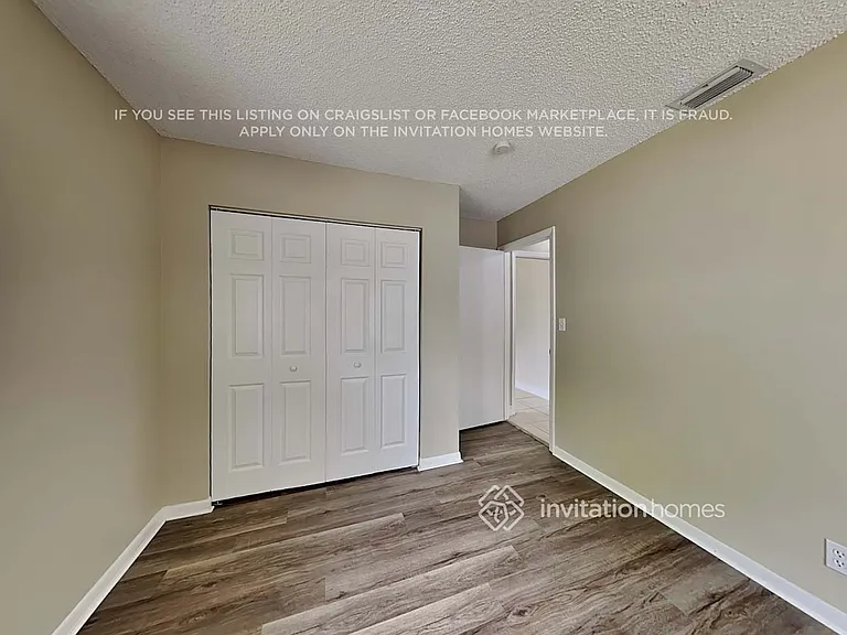6864 NW 28th Ave — Photo 12