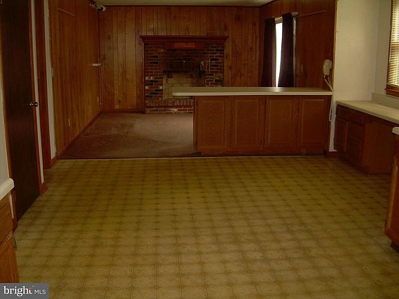 5th image of 2430 Monroe Ave #2430