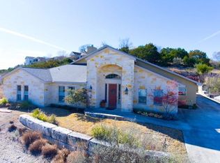 1833 Foothills Dr, Kerrville, TX 78028