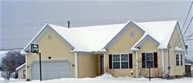 1st image of 795 Eileen Dr