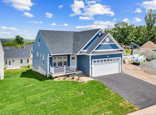 127 Webster Ln #2-44, Middletown, CT 06457