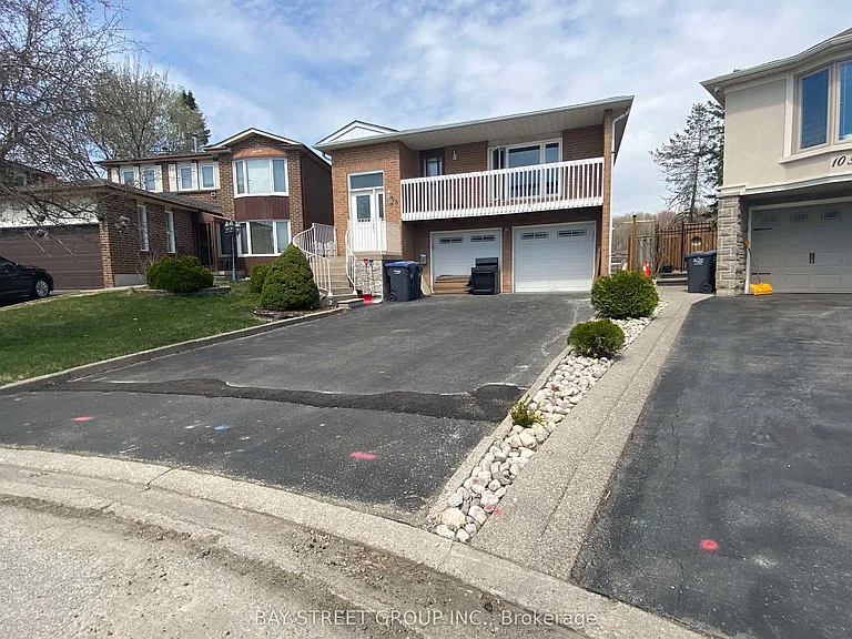 8 Kerwood Pl — Photo 1