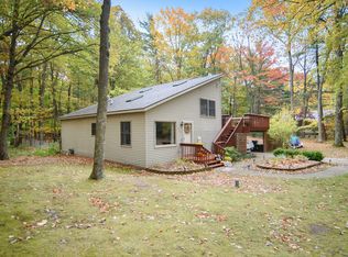 1430 Scenic Dr, Muskegon, MI 49445